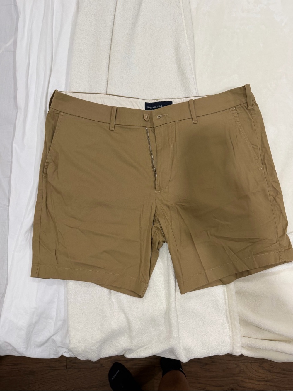 Abercrombie & Fitch Tan Flat Front Men's Shorts
